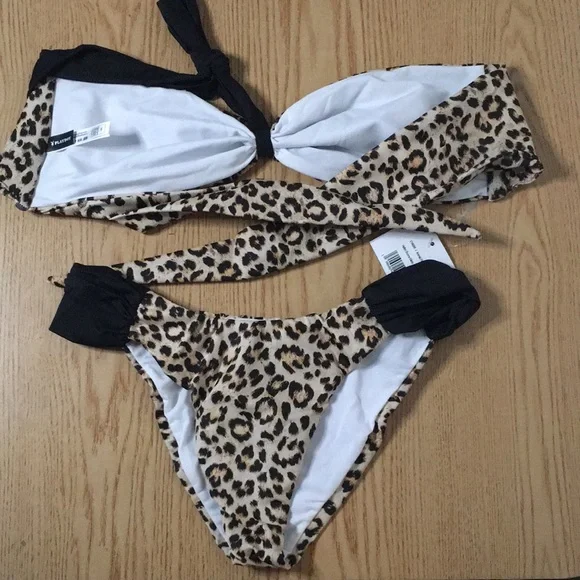 New Women’s Playboy Animal Print 2Pc Swimsuit Bikini Size Small - Picture 4 of 5